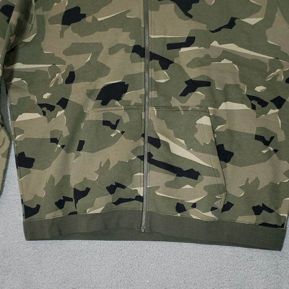 Nike Men's Green Camouflage Zip-Up Jacket Size 4XL - Picture 5 of 7